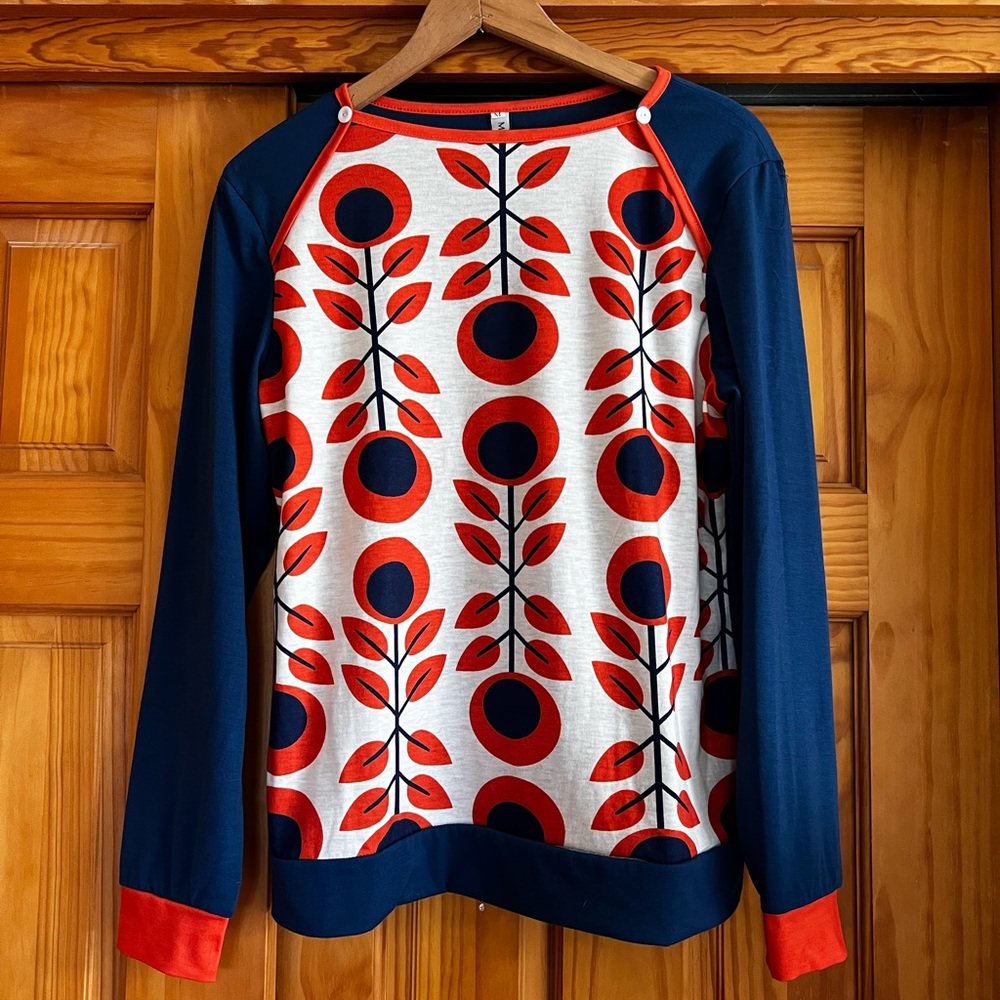 Colorful Scandinavian Inspired Top M
